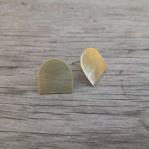 B5 The Door brass The Door Brass